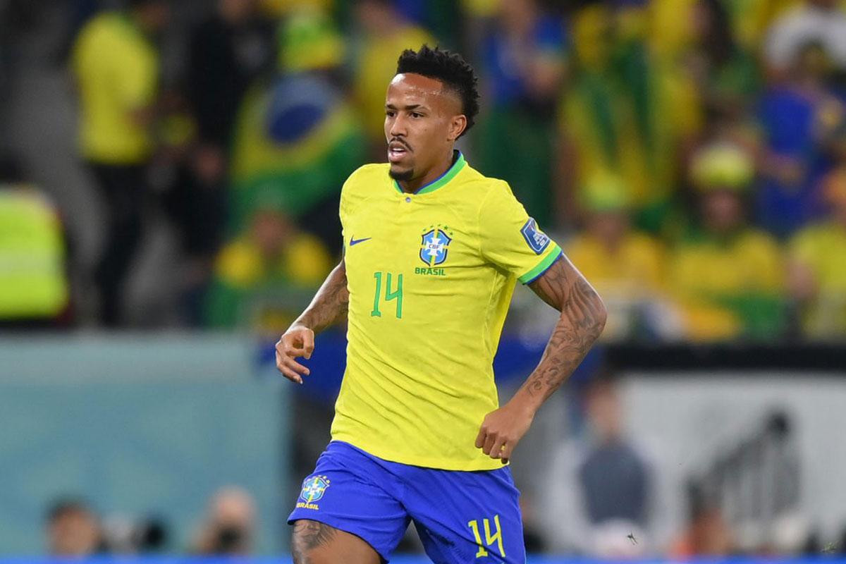 Hậu vệ phải: Eder Militao (Brazil, 7,5 điểm). Hậu vệ phải: Eder Militao (Brazil, 7,5 điểm).
