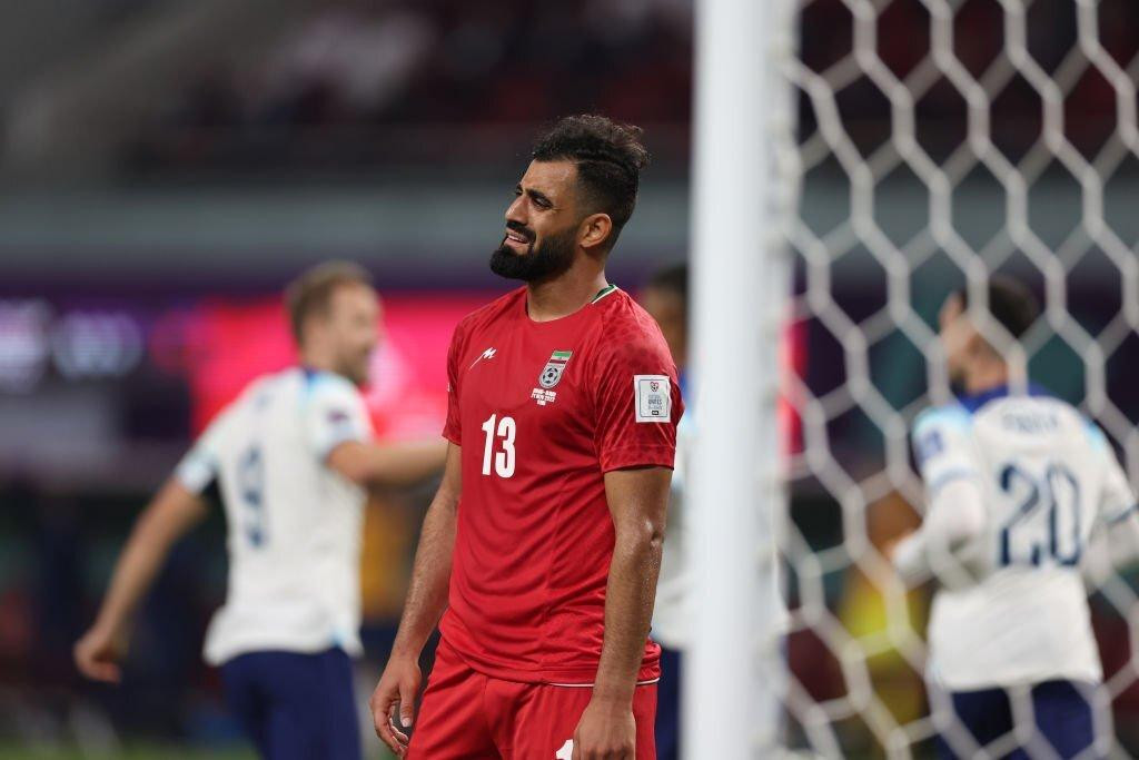 Trung vệ: Hossein Kanaanizadegan (Iran).