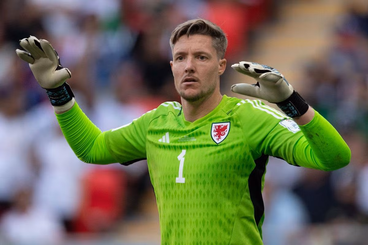 Thủ môn: Wayne Hennessy (Xứ Wales).