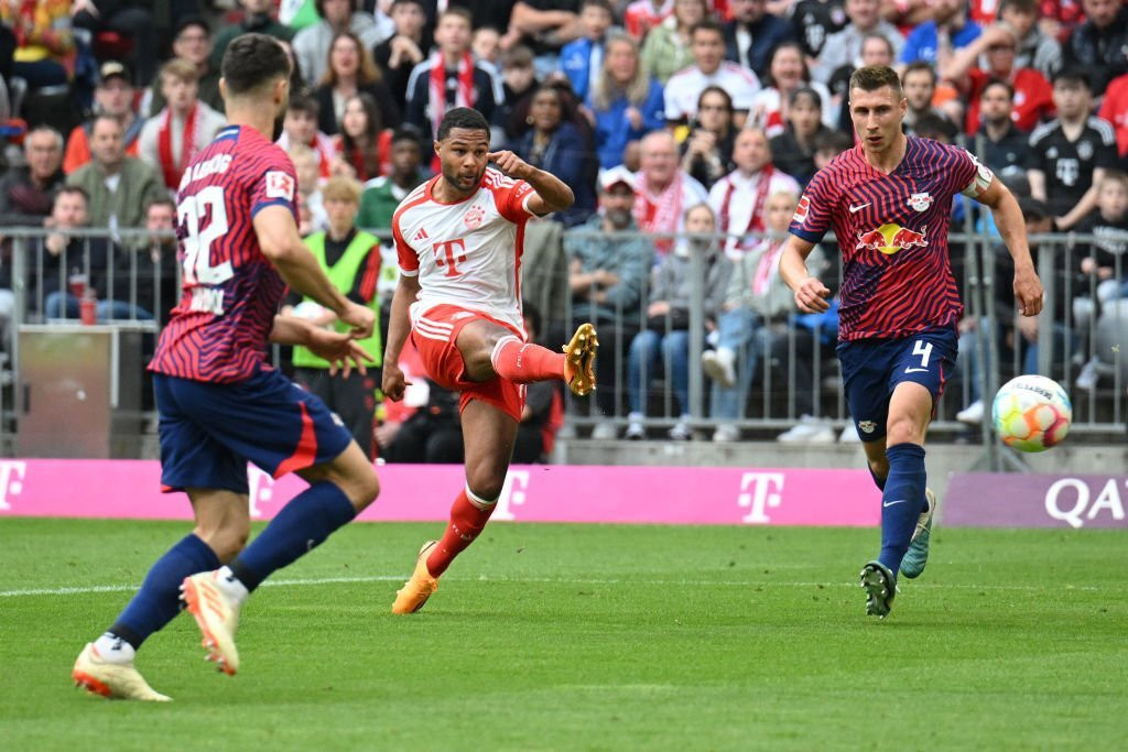 Bàn mở tỷ số của Serge Gnabry. Bàn mở tỷ số của Serge Gnabry.