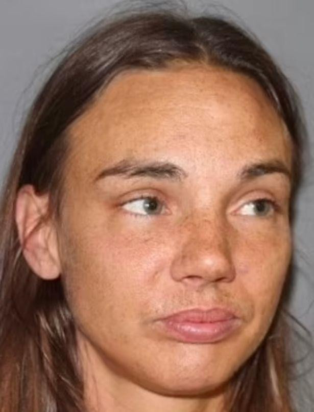 Sarah Raymone - thành viên giáo phái mà nạn nhân làm thủ lĩnh