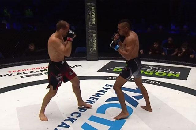 Alexander Sarnavskiy (trái) đã có chiến thắng thứ 40. Alexander Sarnavskiy (trái) đã có chiến thắng thứ 40.