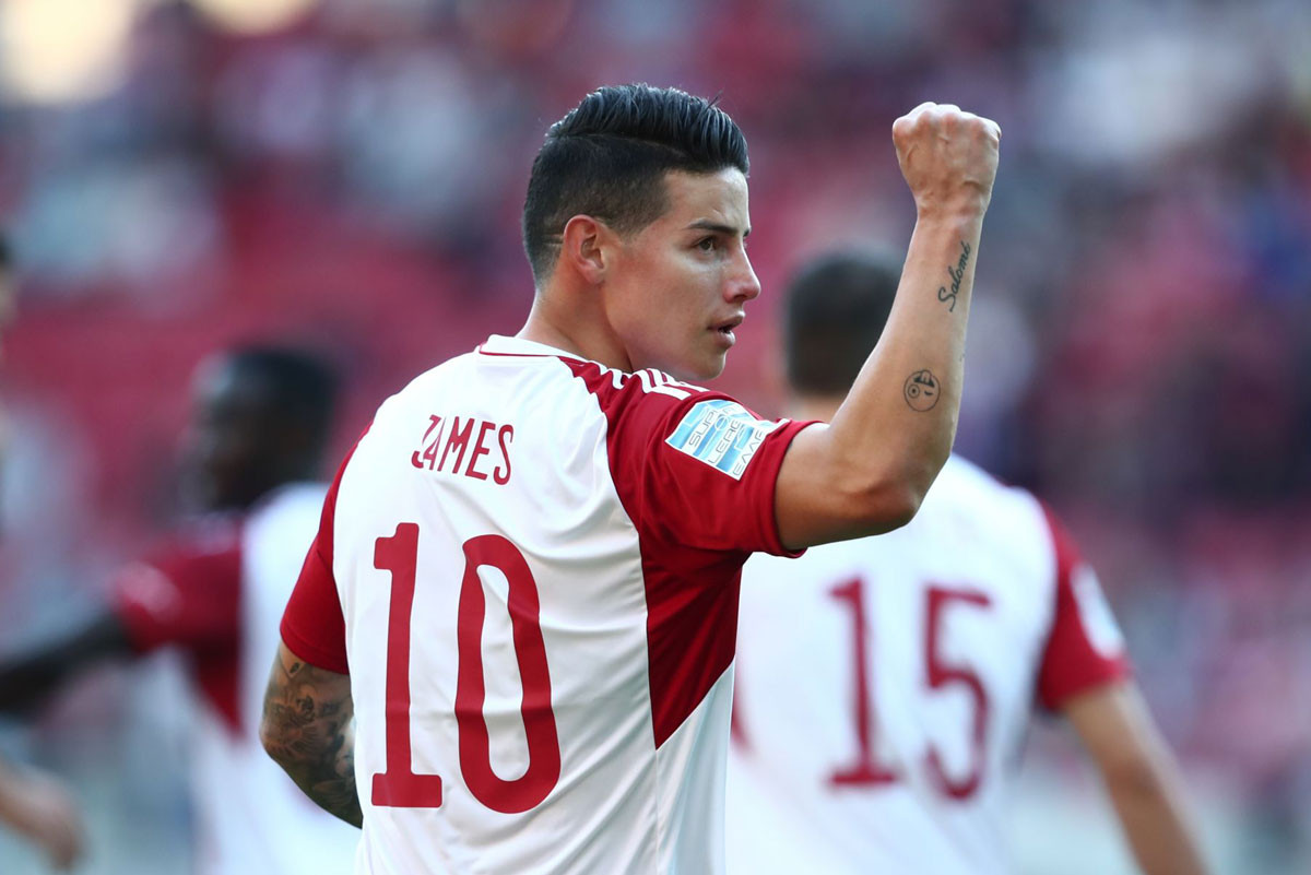 9. James Rodriguez (Olympiacos, tổng số người theo dõi trên các mạng xã hội: 110,7 triệu người theo dõi).