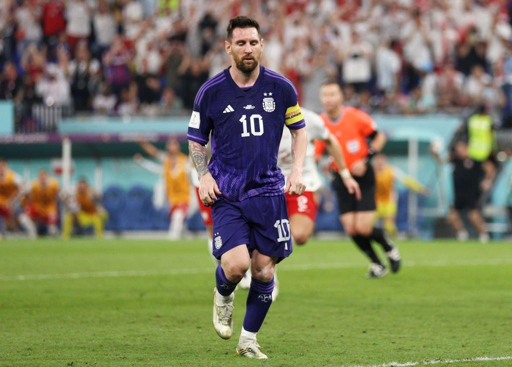 Messi là cầu thủ đá phạt đền tệ nhất ở các kỳ World Cup từ năm 1966 đến nay. Messi là cầu thủ đá phạt đền tệ nhất ở các kỳ World Cup từ năm 1966 đến nay.