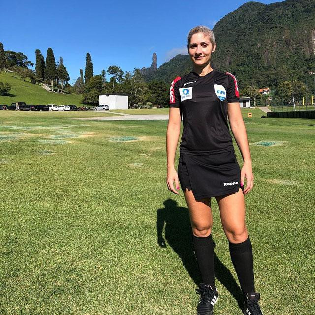 Năm 2019, cô đã được tham gia điều hành trận lượt đi chung kết Cúp quốc gia Brazil giữa Athletico-PR và Internacional SC. Năm 2019, cô đã được tham gia điều hành trận lượt đi chung kết Cúp quốc gia Brazil giữa Athletico-PR và Internacional SC.