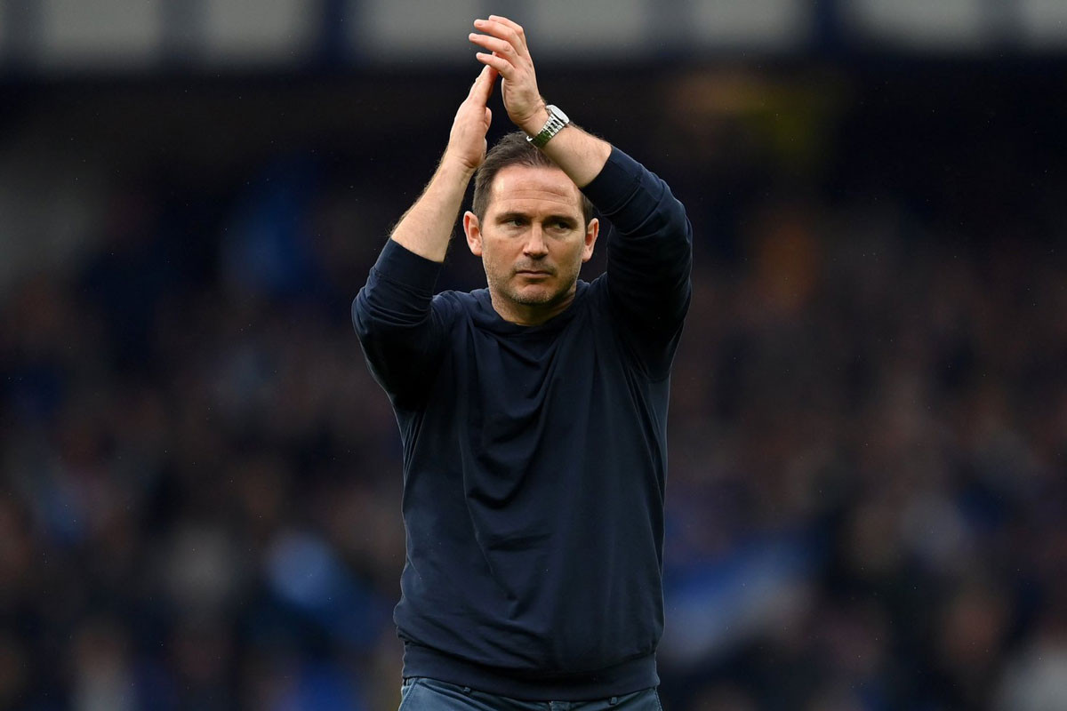 HLV Lampard đang gặp phải rất nhiều áp lực.