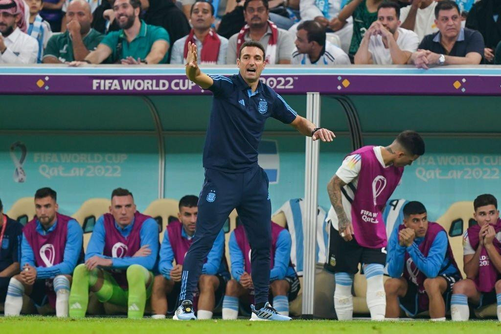 1. Lionel Scaloni (Argentina, 44 tuổi).