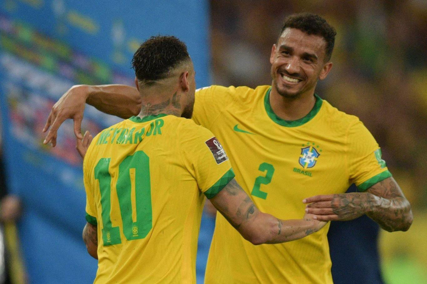 Neymar và Danilo chắc chắn vắng mặt ở trận gặp Thuỵ Sĩ.