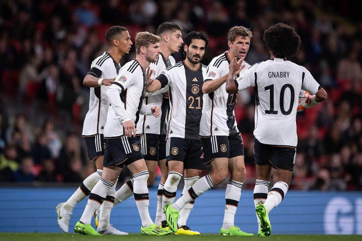 6. Đức (tổng giá trị đội hình: 885,5 triệu euro). 6. Đức (tổng giá trị đội hình: 885,5 triệu euro).