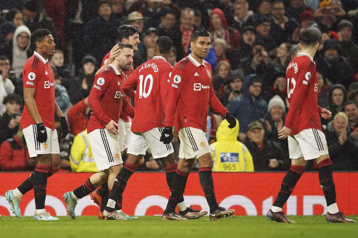 9. MU (tổng giá trị đội hình: 742,10 triệu euro).