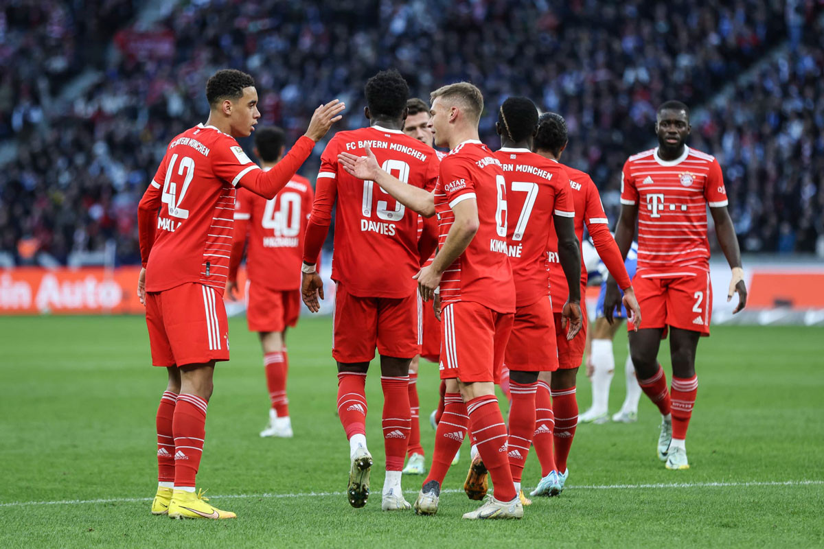 3. Bayern Munich (tổng giá trị đội hình: 944,70 triệu euro). 3. Bayern Munich (tổng giá trị đội hình: 944,70 triệu euro).