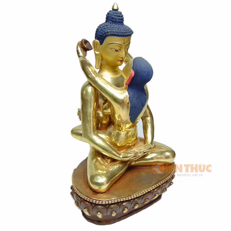 Một thuyết khác coi người phụ nữ khỏa thân là tượng trưng cho tín đồ dị giáo. Thái độ của người phụ nữ này chính là biểu hiện sự hàng phục giáo lý nhà Phật