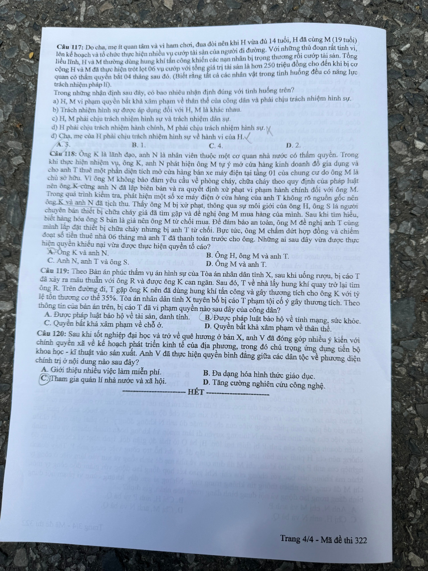Ảnh: Trọng Tài Ảnh: Trọng Tài