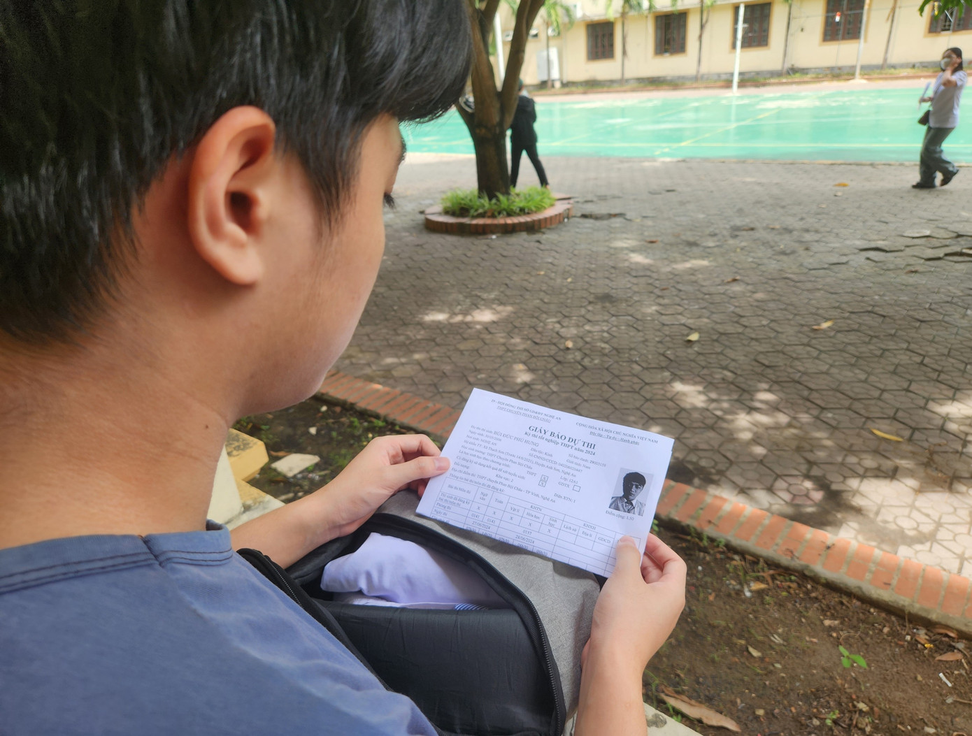 Hơn 1 triệu thí sinh làm thủ tục thi tốt nghiệp ảnh 71 Hơn 1 triệu thí sinh làm thủ tục thi tốt nghiệp ảnh 71