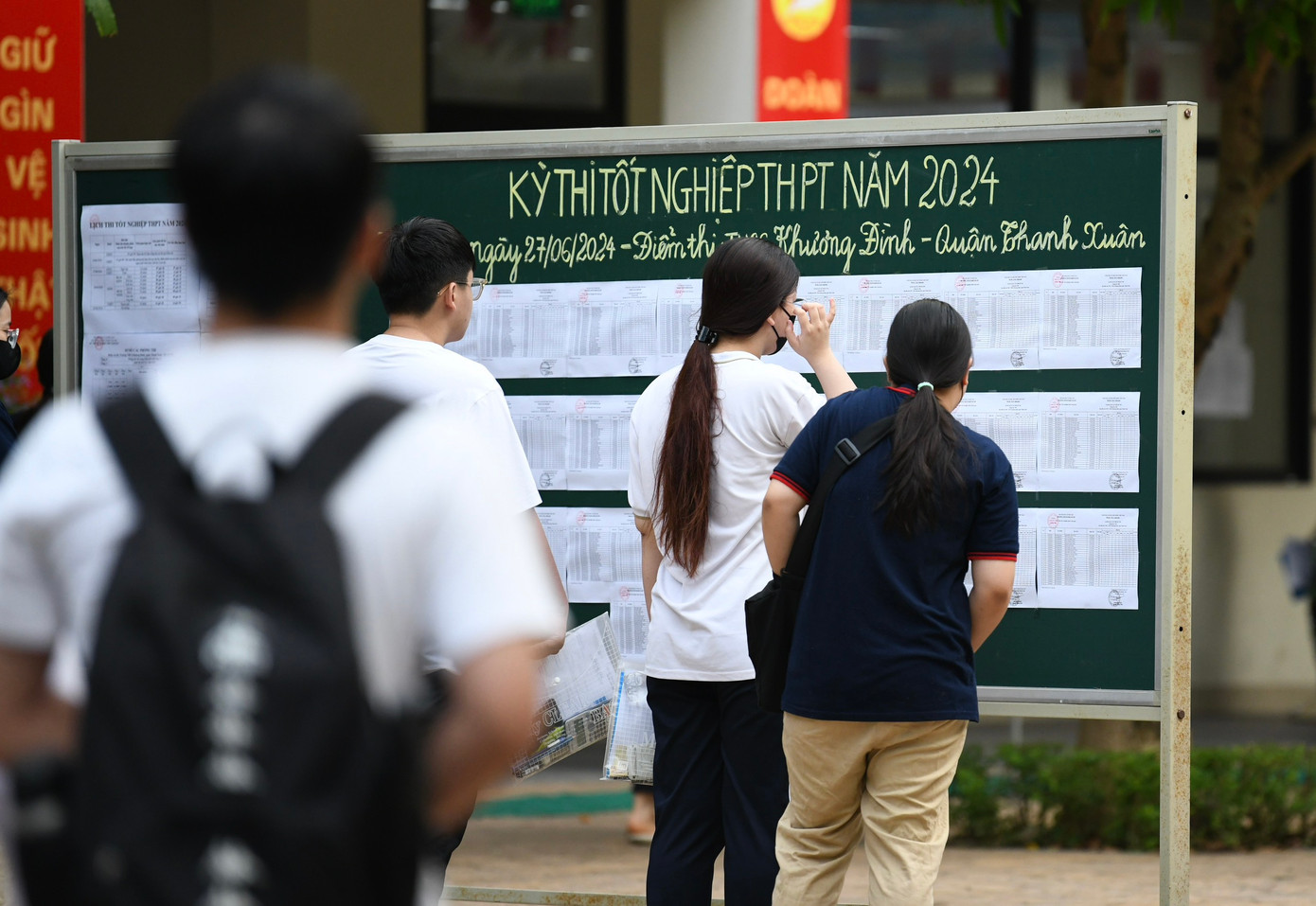 Bài thi tổ hợp vừa sức, sỹ tử phấn khởi tự tin đạt điểm cao ảnh 18 Bài thi tổ hợp vừa sức, sỹ tử phấn khởi tự tin đạt điểm cao ảnh 18