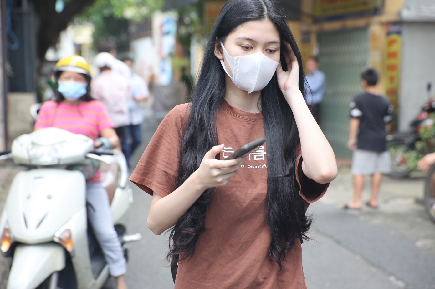 Bài thi tổ hợp vừa sức, sỹ tử phấn khởi tự tin đạt điểm cao ảnh 24 Bài thi tổ hợp vừa sức, sỹ tử phấn khởi tự tin đạt điểm cao ảnh 24