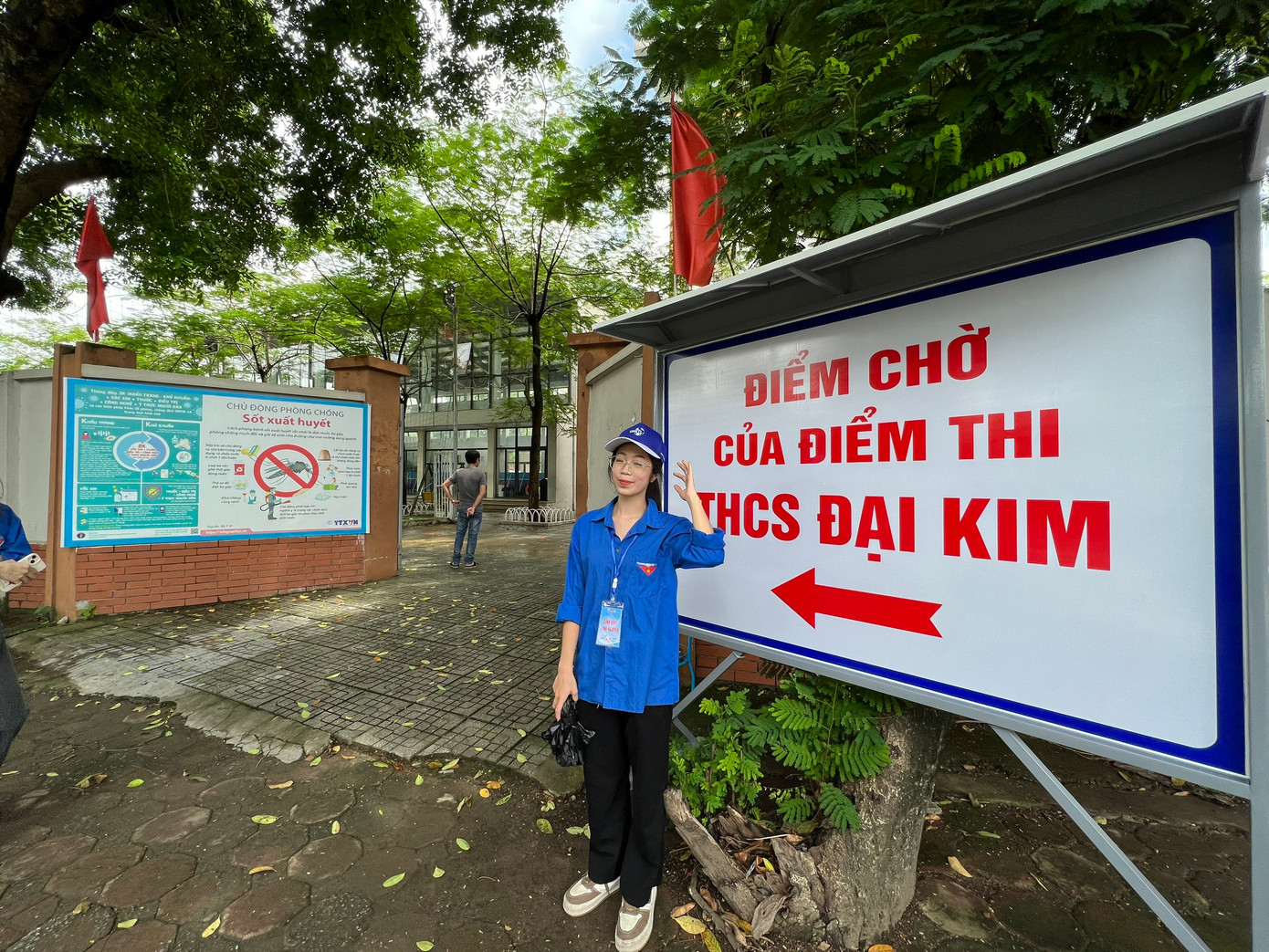 Hơn 1 triệu thí sinh làm thủ tục thi tốt nghiệp ảnh 6 Hơn 1 triệu thí sinh làm thủ tục thi tốt nghiệp ảnh 6