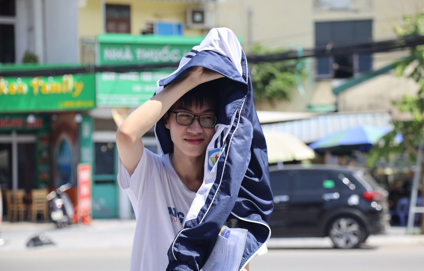 Thí sinh hoàn thành thi tốt nghiệp, tự tin sẽ có nhiều điểm 10 Ngoại ngữ ảnh 10 Thí sinh hoàn thành thi tốt nghiệp, tự tin sẽ có nhiều điểm 10 Ngoại ngữ ảnh 10