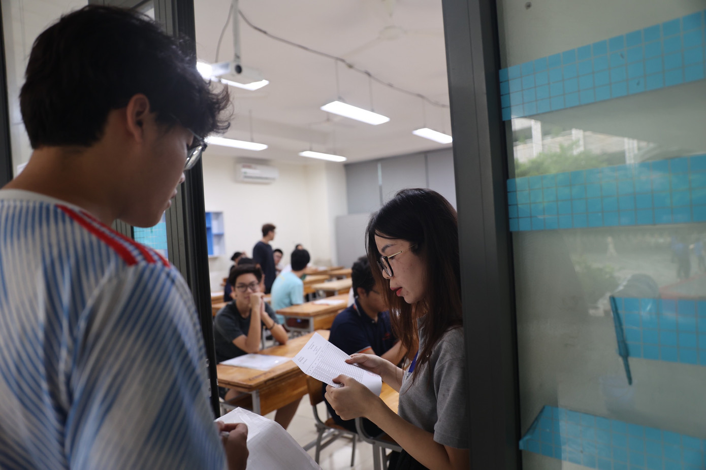 Hơn 1 triệu thí sinh làm thủ tục thi tốt nghiệp ảnh 47 Hơn 1 triệu thí sinh làm thủ tục thi tốt nghiệp ảnh 47