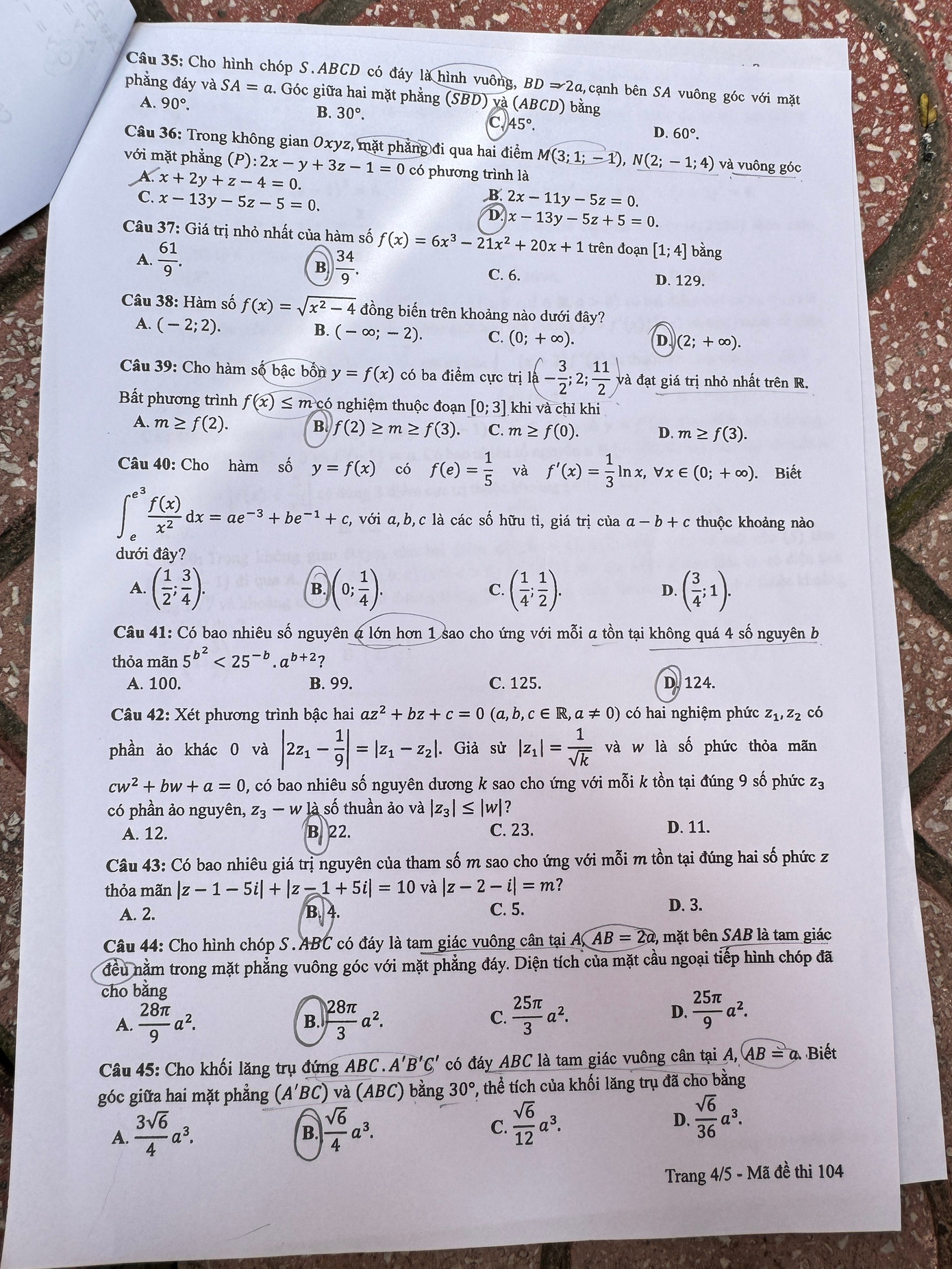 CẬP NHẬT: Sỹ tử làm xong môn Toán, tự tin đạt 8 điểm ảnh 40 CẬP NHẬT: Sỹ tử làm xong môn Toán, tự tin đạt 8 điểm ảnh 40