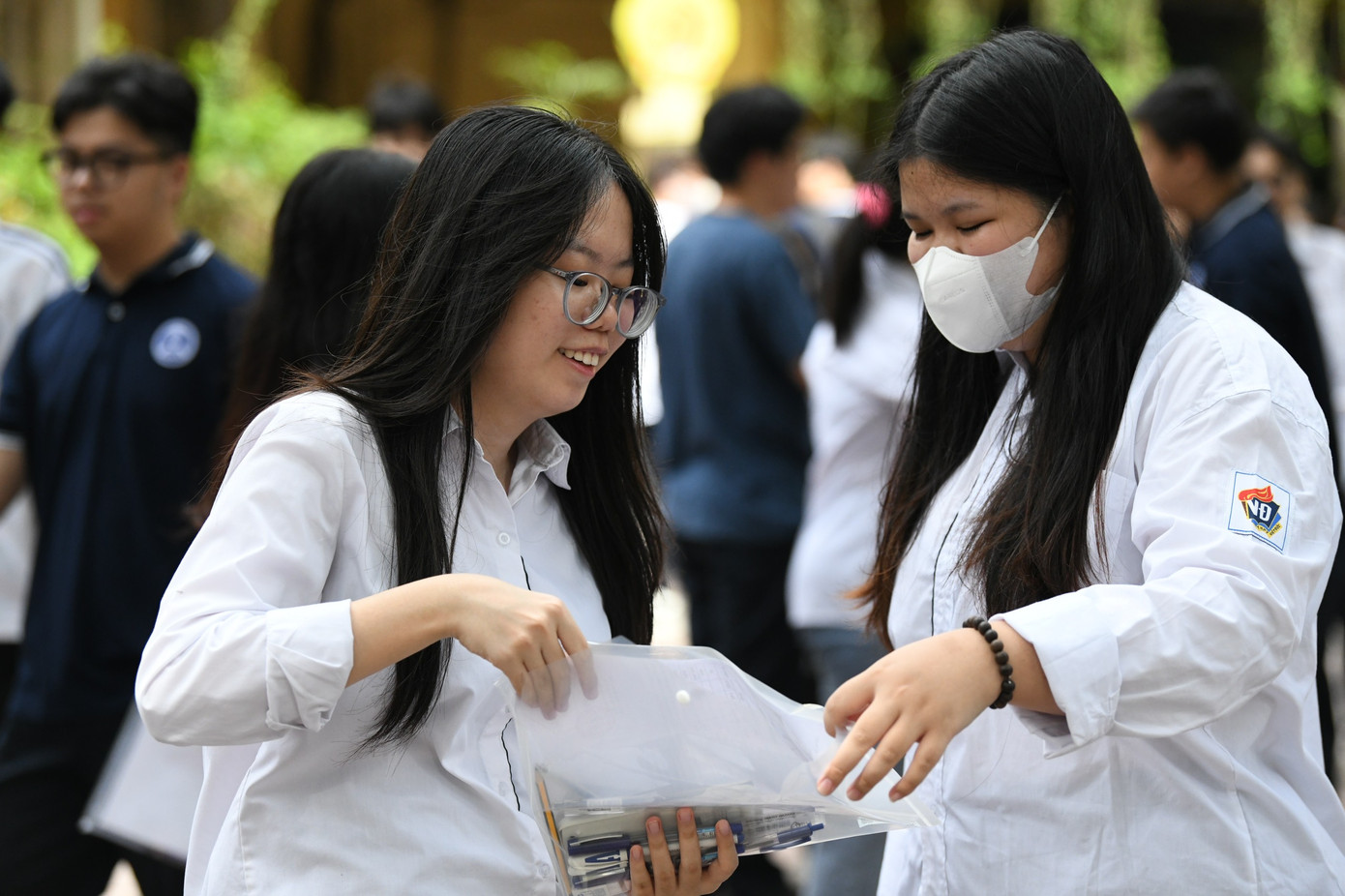 Hơn 1 triệu thí sinh làm thủ tục thi tốt nghiệp ảnh 35 Hơn 1 triệu thí sinh làm thủ tục thi tốt nghiệp ảnh 35