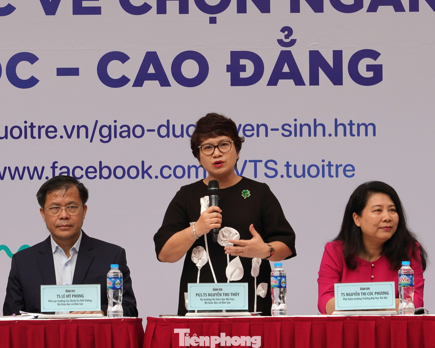 PGS.TS Nguyễn Thu Thủy, Vụ trưởng Vụ Giáo dục Đại học, Bộ GD&amp;ĐT thông tin về những điểm cần lưu ý cho thí sinh khi tham gia xét tuyển đại học năm nay