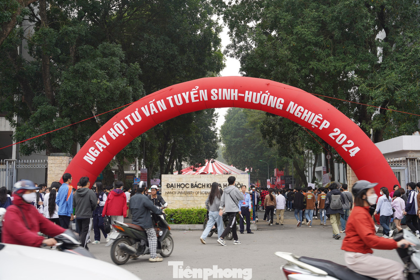 Sự kiện do báo Tuổi trẻ TPHCM phối hợp cùng Vụ Giáo dục Đại học, Bộ GD&amp;ĐT, Tổng cục Giáo dục Nghề nghiệp, Bộ Lao động Thương binh và Xã hội, Sở GD&amp;ĐT, Đại học Bách khoa Hà Nội tổ chức.