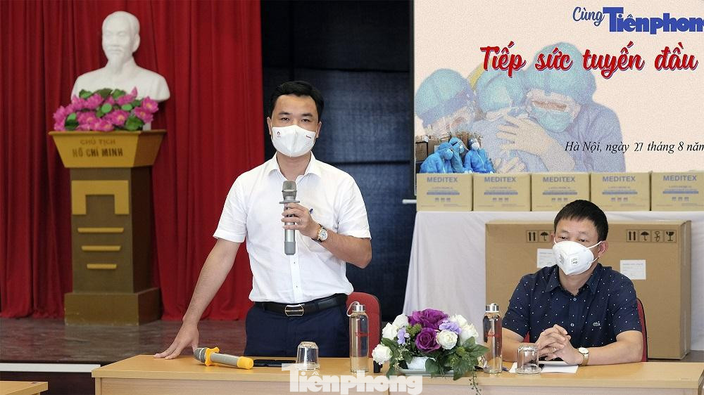 Ông Hoàng Anh Tú cho biết thêm, huyện Gia Lâm so với các quận, huyện khác trên địa bàn Hà Nội đang là địa phương tương đối yên bình, số lượng ca F0 trên địa bàn rất nhỏ, công tác an sinh xã hội và đời sống của nhân dân luôn được đảm bảo.