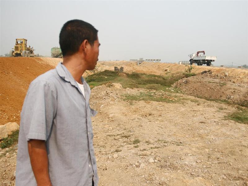 Nhân chứng xác định nơi xe ô tô gặp nạn lúc bị truy sát