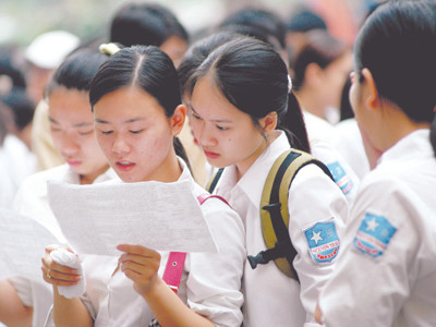 Chương trình căn bản 10, 11 hay 12 năm?. Ảnh: Hồng Vĩnh