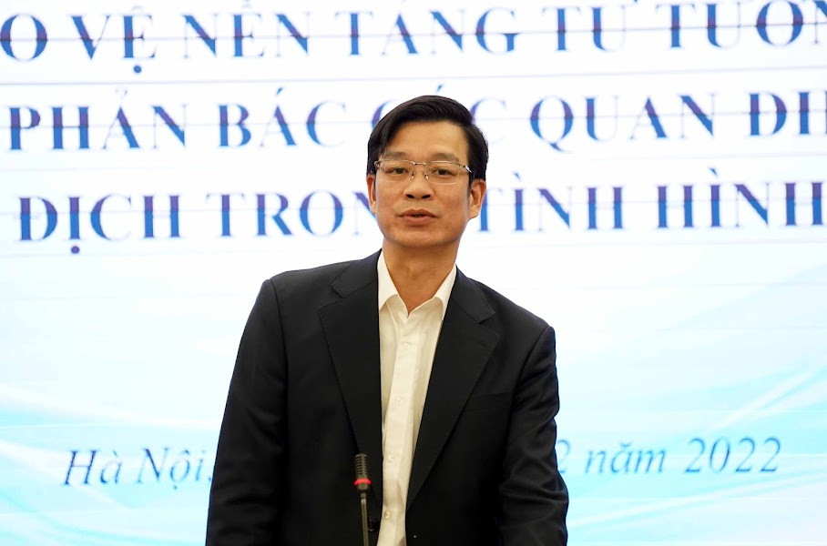 PGS,TS. Phạm Đức Kiên, Phó Vụ trưởng Vụ Quản lý khoa học, Chánh Văn phòng Ban Chỉ đạo 35 Học viện Chính trị quốc gia Hồ Chí Minh