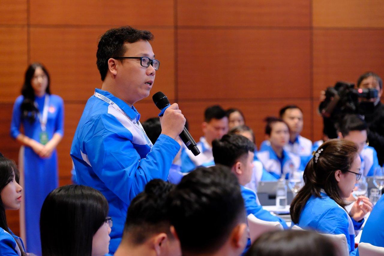 Các đại biểu phát biểu tại diễn đàn. Ảnh: Hoàng Mạnh Thắng Các đại biểu phát biểu tại diễn đàn. Ảnh: Hoàng Mạnh Thắng