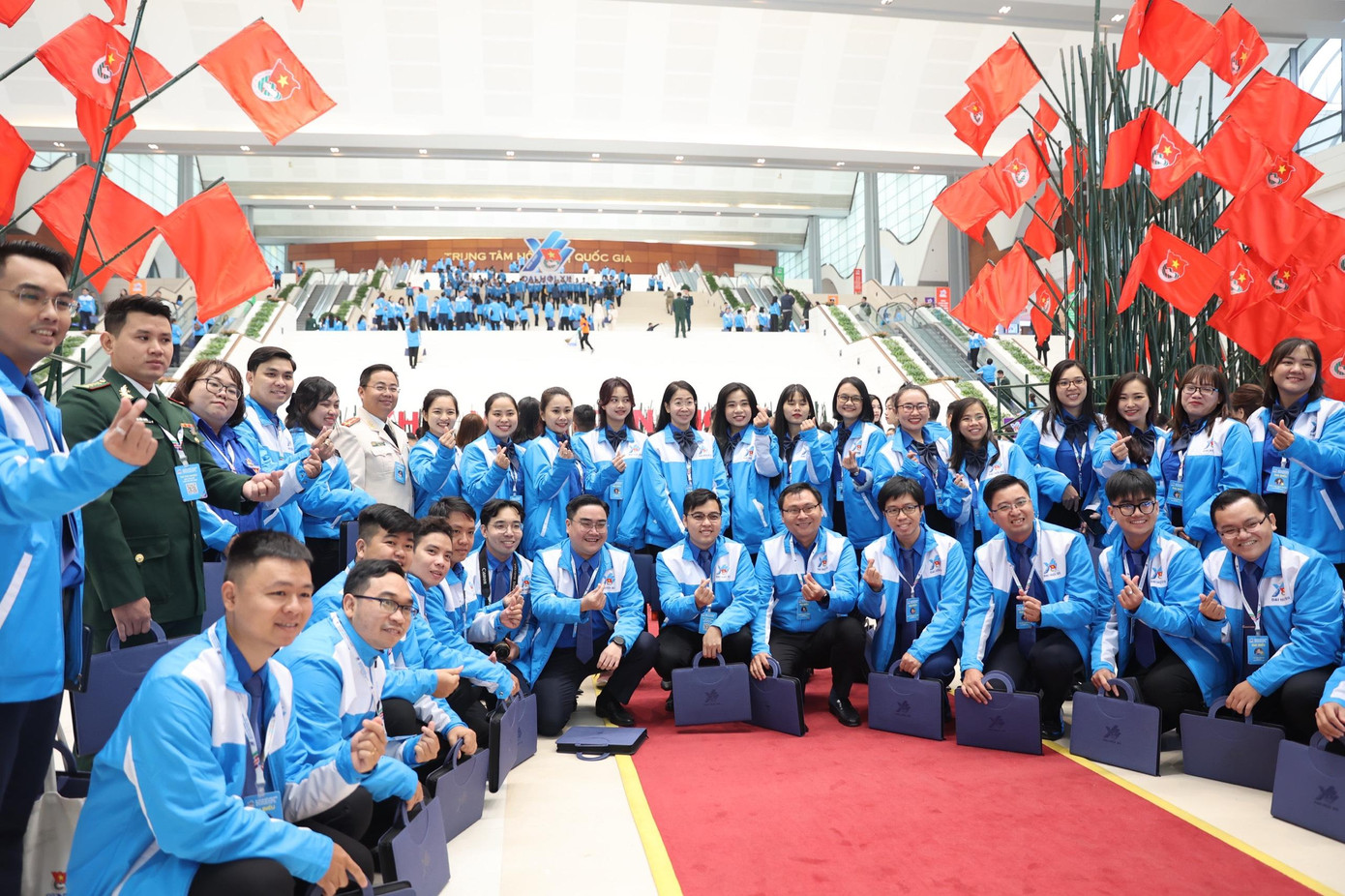 Tọa đàm 'Xây dựng, phát triển đội ngũ cán bộ trẻ đáp ứng yêu cầu giai đoạn mới' ảnh 1