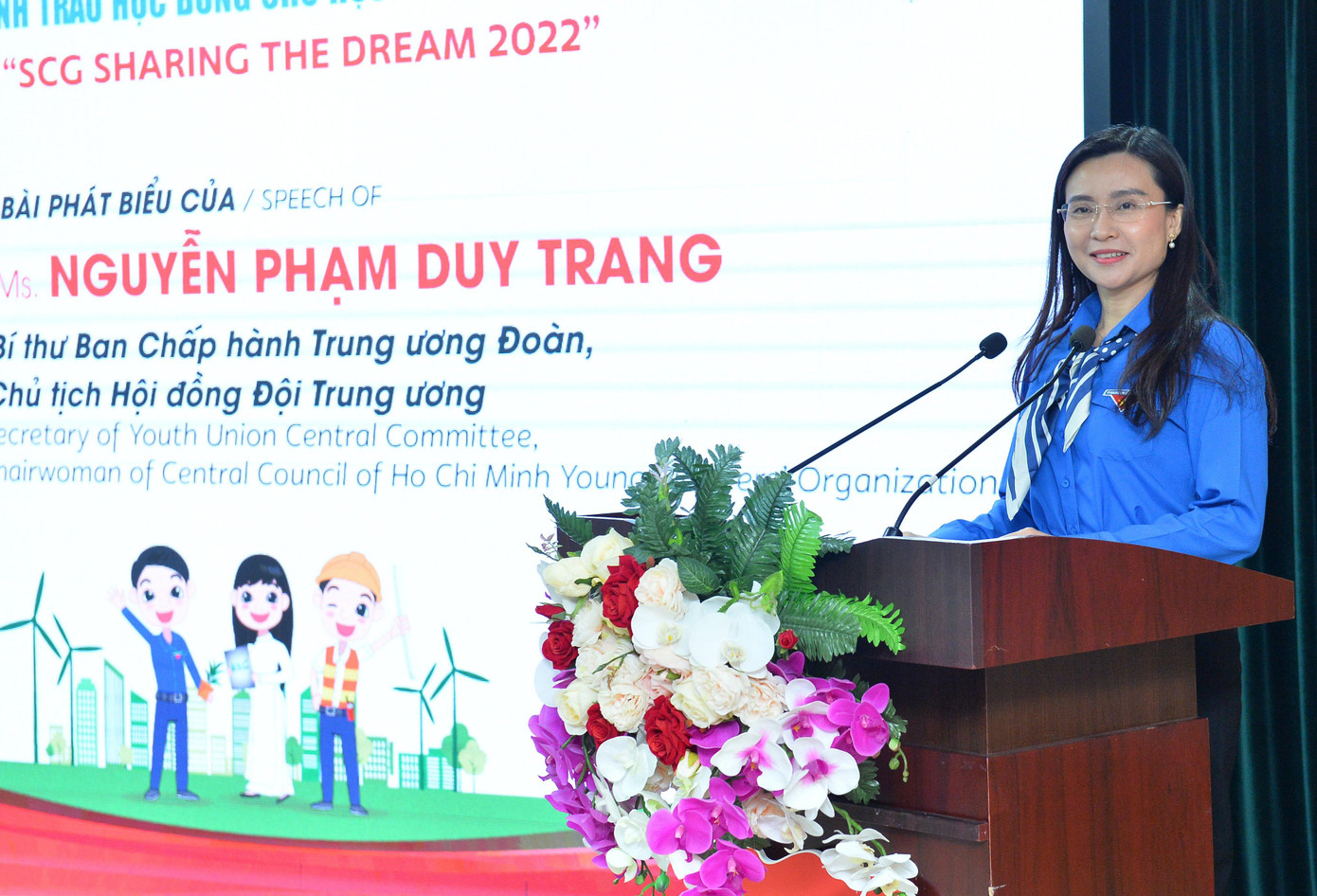 Chị Nguyễn Phạm Duy Trang, Bí thư T.Ư Đoàn, Chủ tịch Hội đồng Đội T.Ư phát biểu tại chương trình