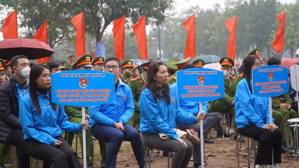 Các đội hình hỗ trợ ra mắt tại chương trình