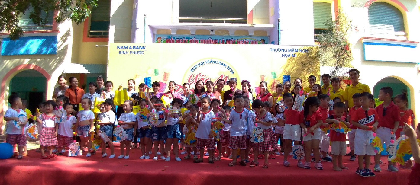 Nam A Bank cùng thiếu nhi đón mùa trung thu ấm áp và tràn ngập ước mơ ảnh 3