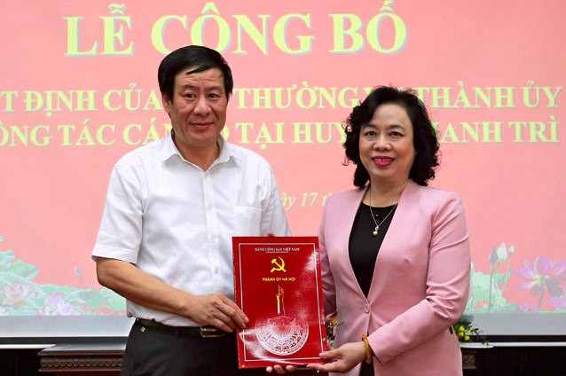 Điều động, bổ nhiệm nhân sự 6 tỉnh thành ảnh 1