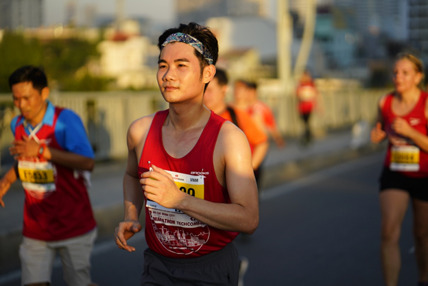 Đường chạy marathon: Nơi người trẻ mơ lớn và đặt mục tiêu xa hơn cho bản thân ảnh 1