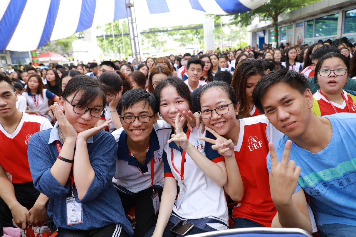 Sinh viên UEF tâm đắc với câu chuyện truyền cảm hứng của PGS.TS Vũ Thị Tú Anh ảnh 2