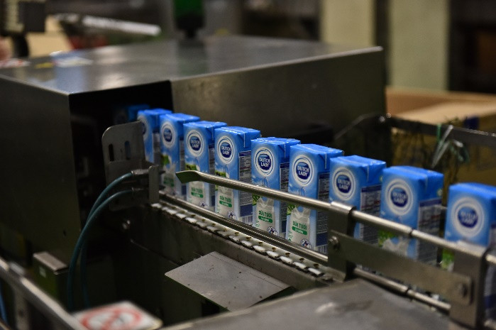 Cô gái Hà Lan: 7 nguyên tắc vàng để mang đến hộp sữa tươi an toàn, chất lượng ảnh 3