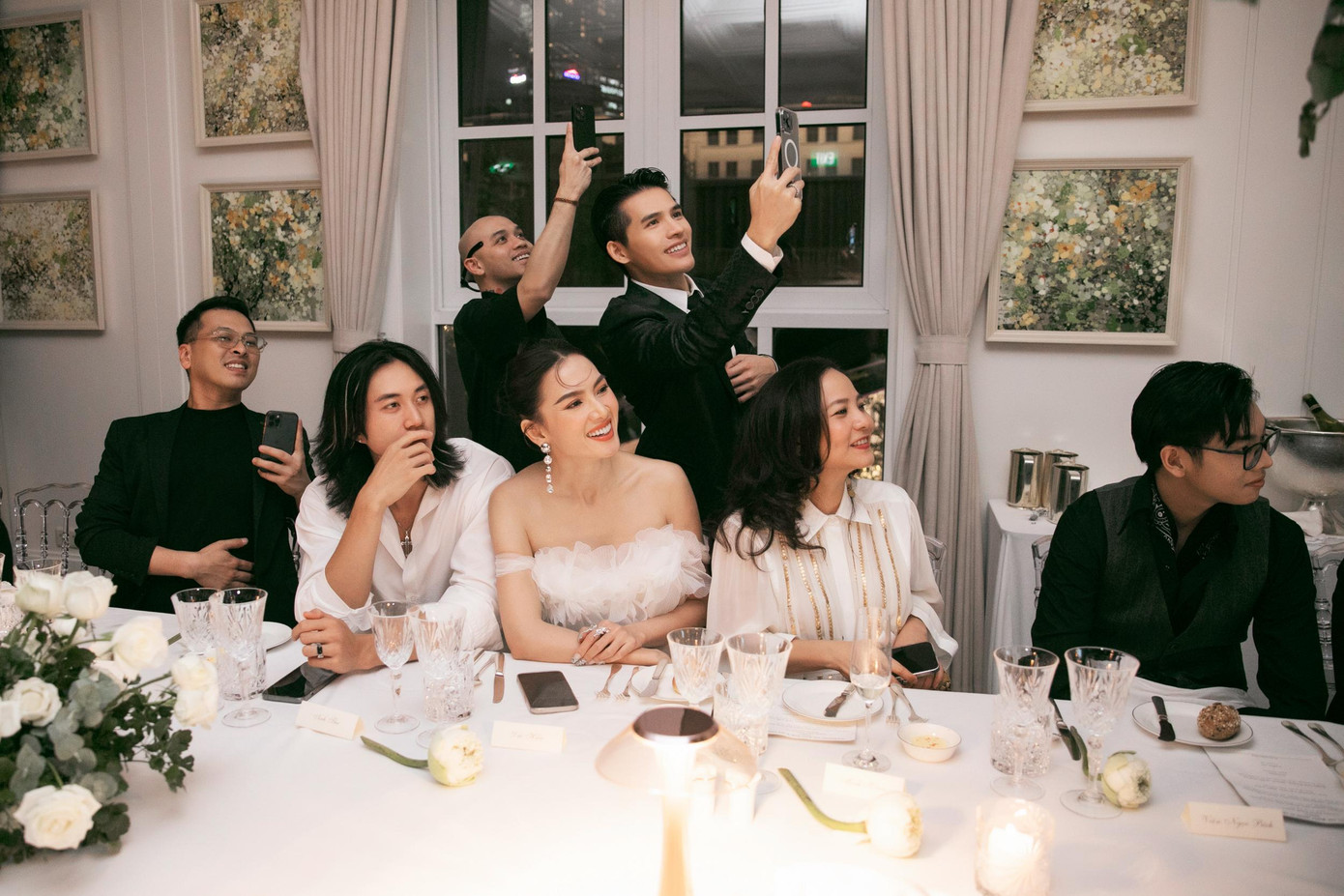 Hoa hậu Dương Mỹ Linh tổ chức thêm tiệc cưới dành cho bà con, họ hàng ở quê nhà Bến Tre vào ngày 17/12. Sau khi tổ chức xong hôn lễ, cả hai quay về Mỹ để đón năm mới.