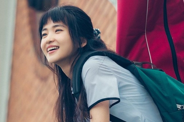 Kim Tae Ri là sao nữ duy nhất có mặt trong danh sách. Ảnh: Netflix. Kim Tae Ri là sao nữ duy nhất có mặt trong danh sách. Ảnh: Netflix.