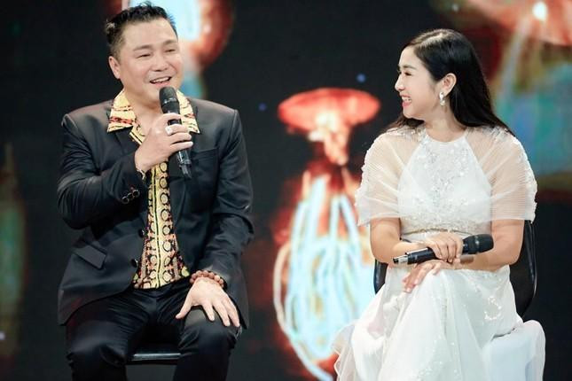 Lý Hùng cùng Thu Hà tạo nên một cặp diễn đắt giá nhất nhì màn ảnh.