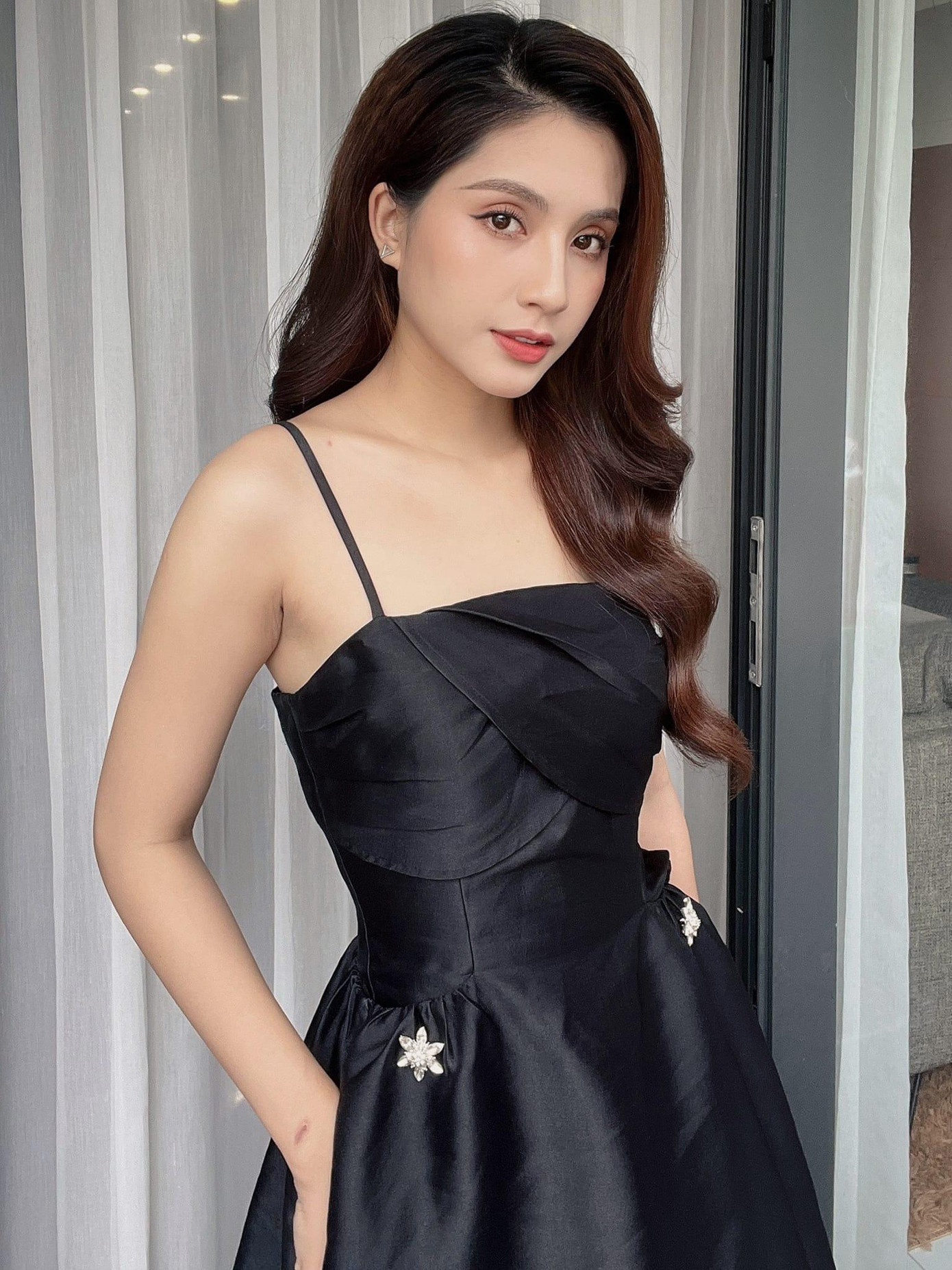 Thiên An ủy quyền cho luật sư bảo vệ quyền và lợi ích hợp pháp của mình trước những tin đồn thất thiệt trên mạng xã hội. Ảnh: FBNV.