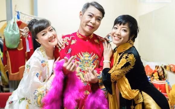MC Thảo Vân có 19 năm gắn bó với chương trình Táo quân.