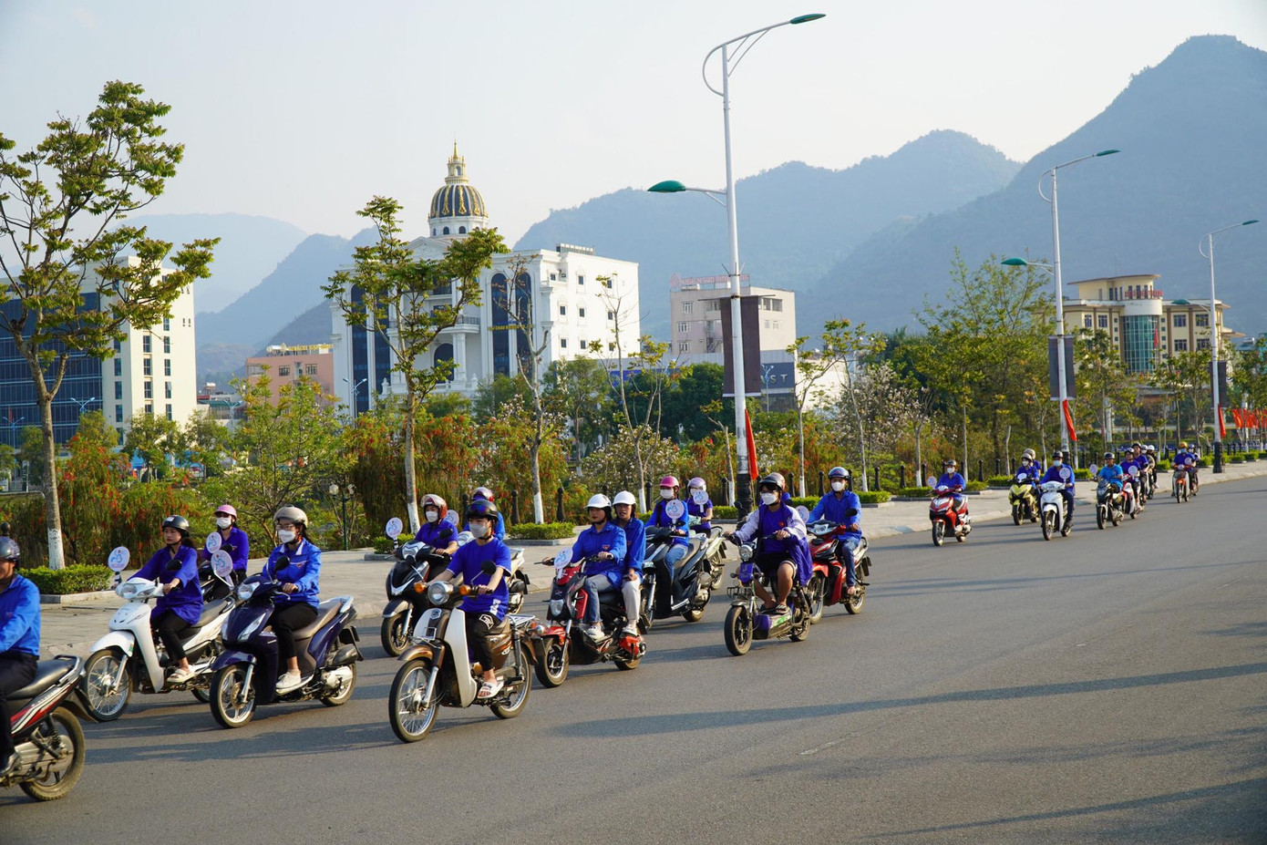 Tiền Phong Marathon 2023 sẽ chính thức khai mạc sáng 26/3. Trước đó một ngày là Lễ thượng cờ thiêng liêng tại Quảng trường Nhân dân thành phố Lai Châu.