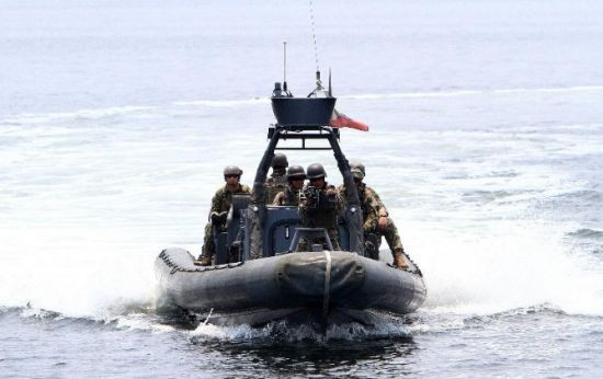 Binh lính Mỹ và Philippines vừa tiến hành tập trận hải quân hồi tháng trước. . Binh lính Mỹ và Philippines vừa tiến hành tập trận hải quân hồi tháng trước.