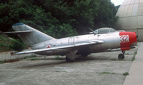 Tiêm kích hạng nhẹ MiG-15. Tiêm kích hạng nhẹ MiG-15