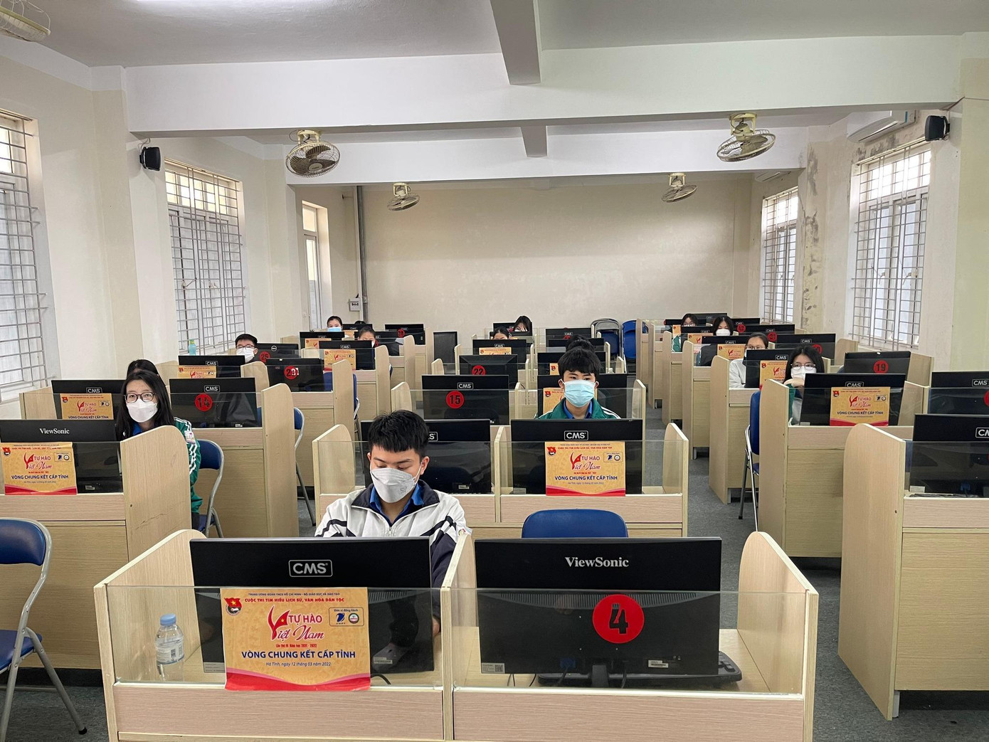 Các thí sinh tham gia Vòng chung kết cấp tỉnh, thành phố diễn ra ngày 12/3 Các thí sinh tham gia Vòng chung kết cấp tỉnh, thành phố diễn ra ngày 12/3