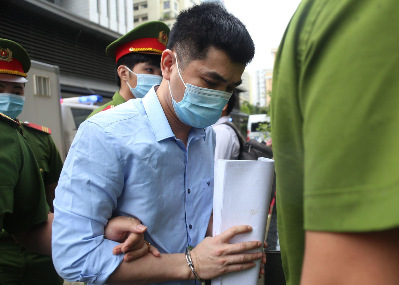 Bị cáo Đỗ Quốc Huy - Giám đốc bán hàng Nhật Cường. Bị cáo Đỗ Quốc Huy - Giám đốc bán hàng Nhật Cường.